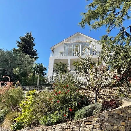 Villa Charming Sea View With Pool Hyeres